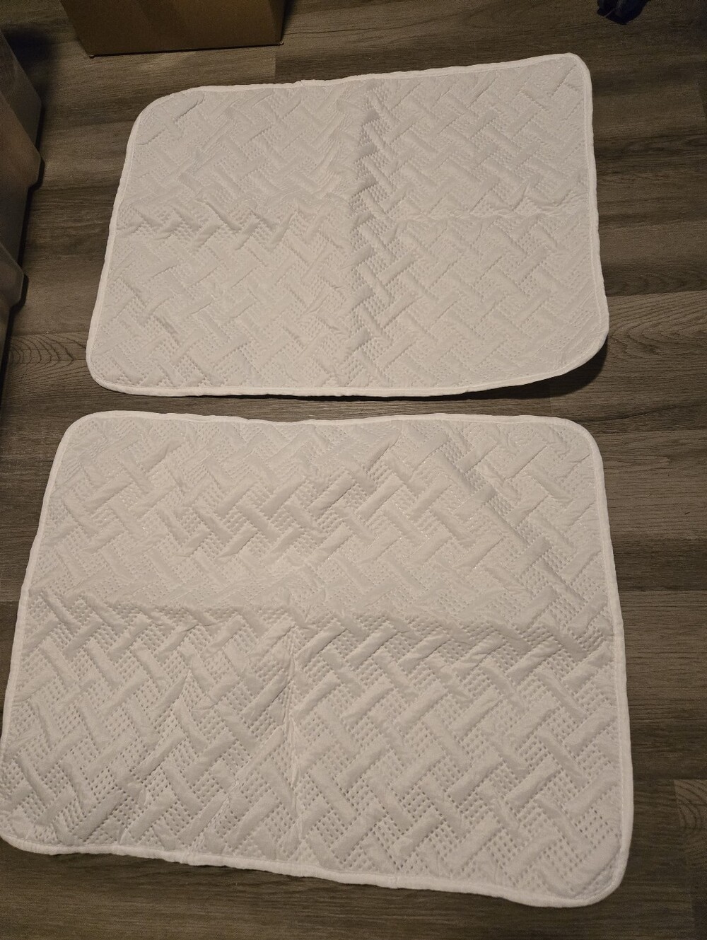 VCNY White Standard Size Pillow Cases/Shams. Set Of 2.